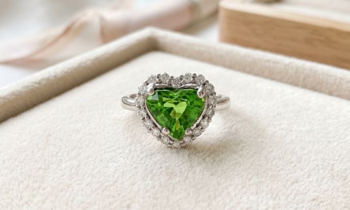 Green Tourmaline Diamond Halo Ring tsavorite