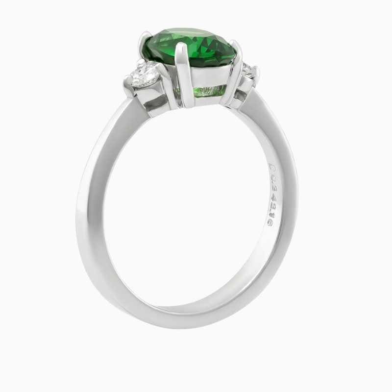 Oval Tsavorite Diamond White Gold Ring - Image 2