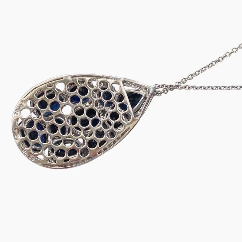 natural blue sapphire pendant