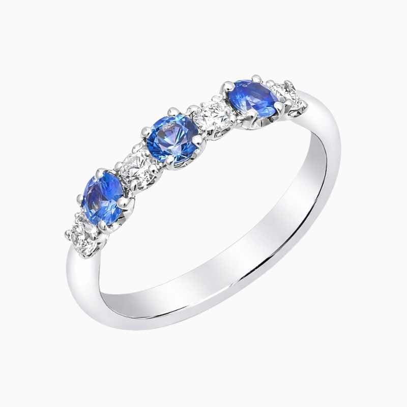 blue sapphire ring
