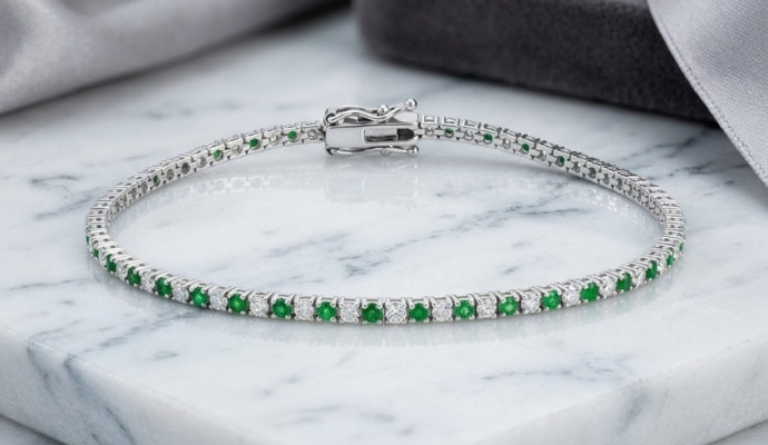 Alternating Green Emerald And Lab Grown Diamond Tennis Bracelet