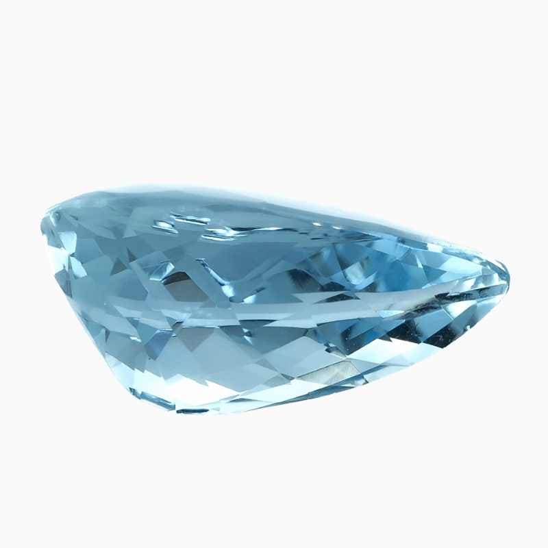 aquamarine gemstone