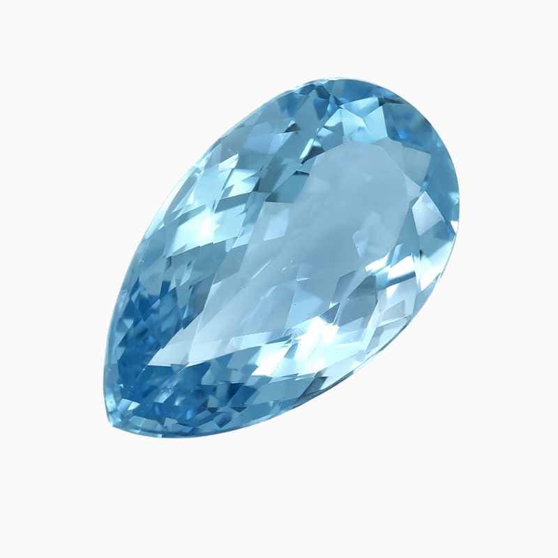 serene blue aquamarine pear gemstone 3.92 carat
