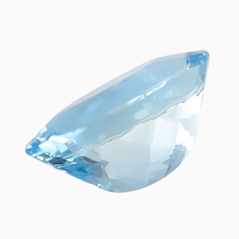 oval aquamarine