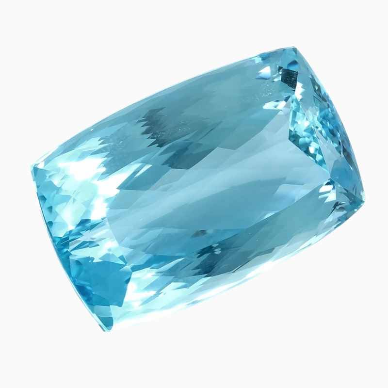 aquamarine gemstone