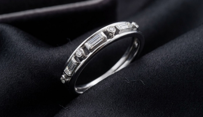 Minimal Diamond Platinum Band Stack Ring