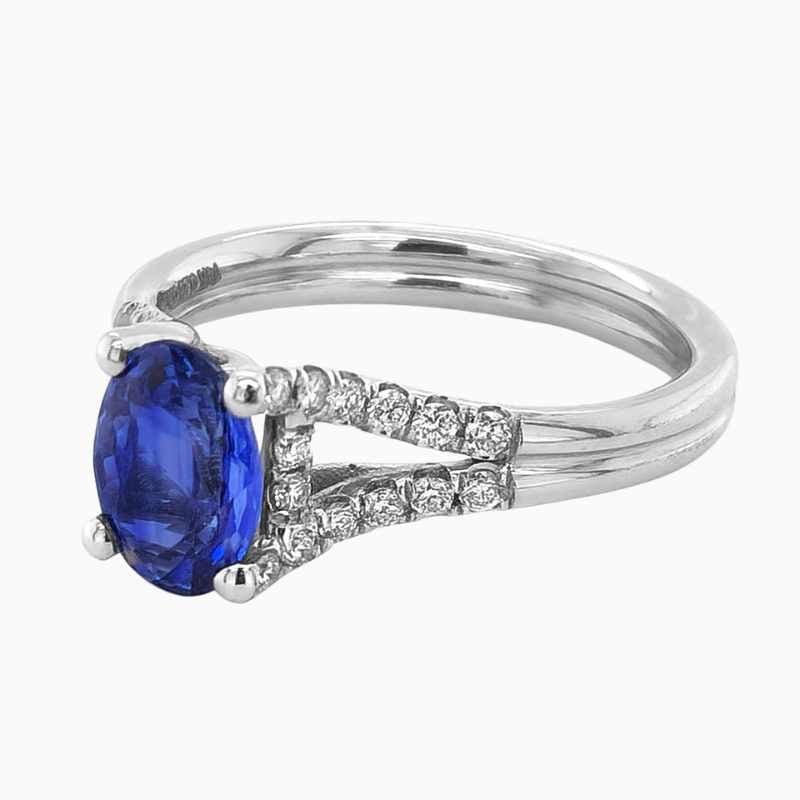 sapphire ring