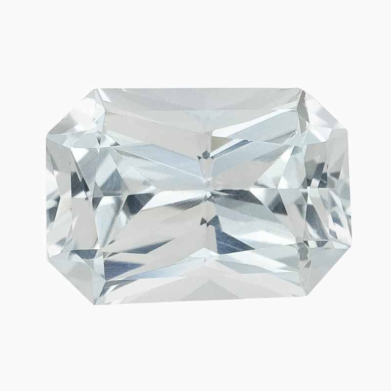 Natural White Sapphire gemstone