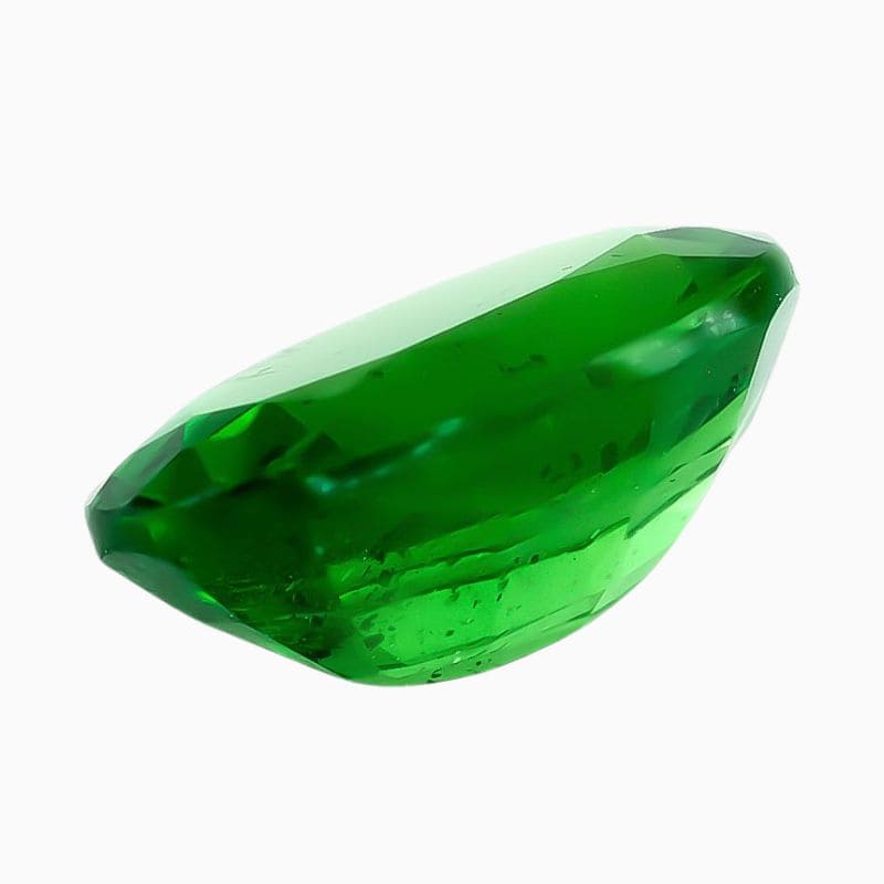 green oval tsavorite gemstone
