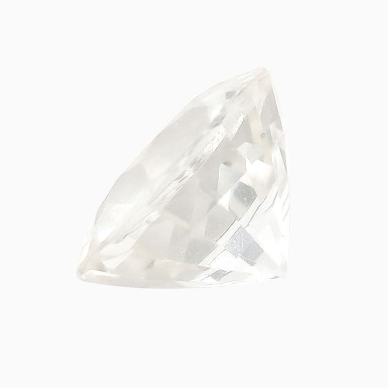 white sapphire gemstone