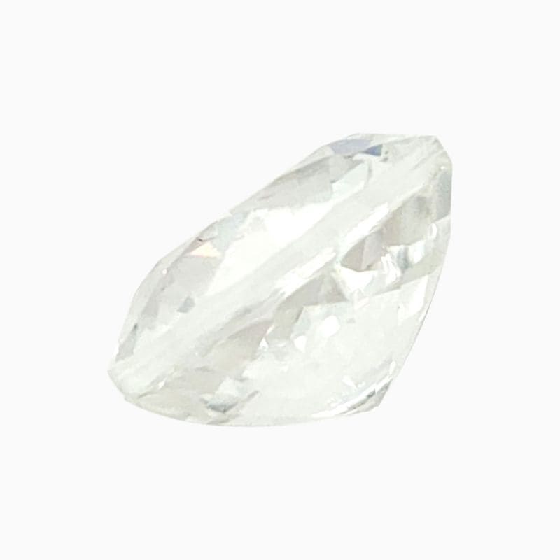 white sapphire gemstone