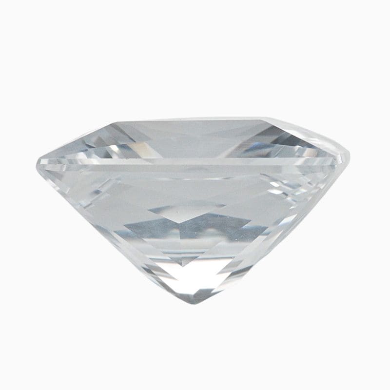 white sapphire gemstone