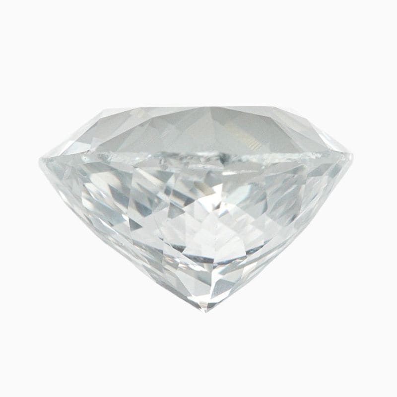 white sapphire gemstone