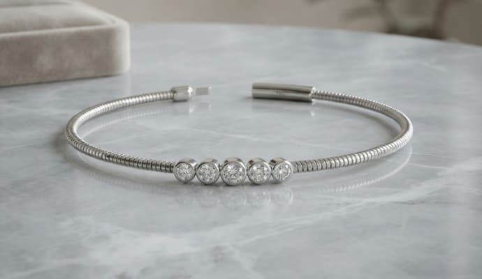Graduate Bezel Set Lab Grown Diamond