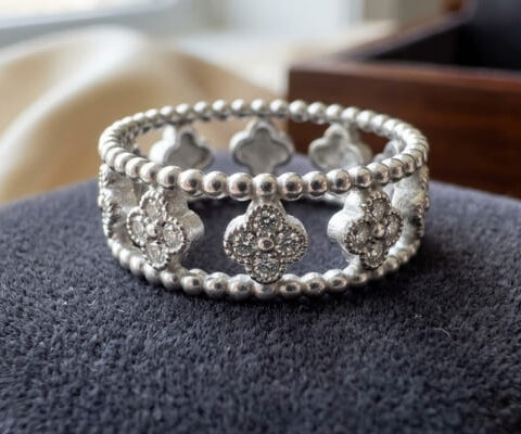 Diamond Flower Clover Ring