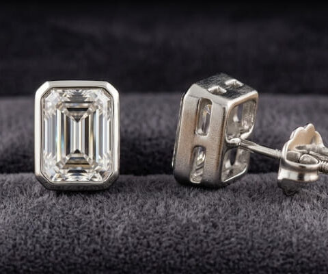 IGI Certified Emerald Cut Bezel Set