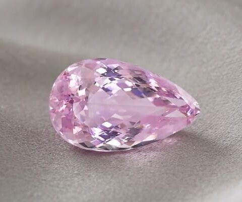 Natural light pink kunzite gemstone pear cut
