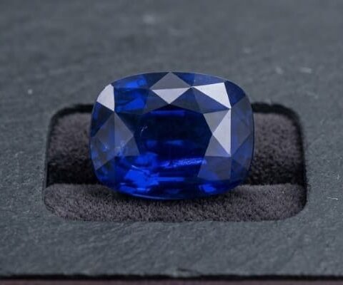 Natural blue sapphire cushion cut loose gemstone