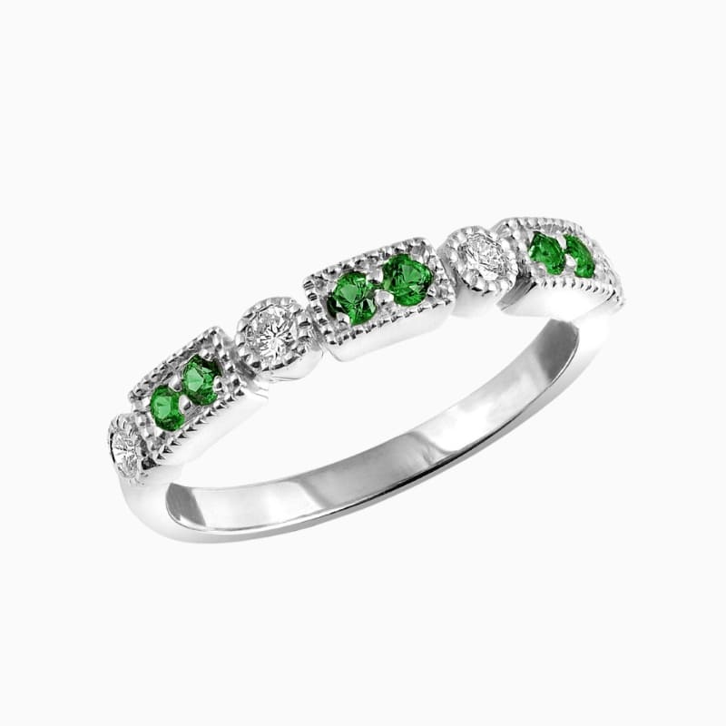 Round tsavorite garnet ring