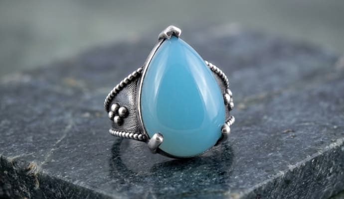Blue Paraiba Color Agate Silver Ring