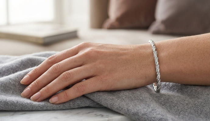 Twisted Rope Flexible Bangle
